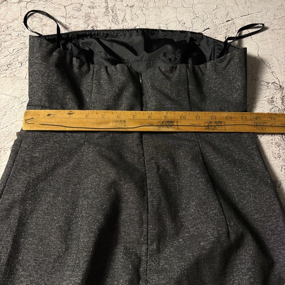 Gap Strapless Dress, Black/Dk Gray with Tiny “Sparkles”, Size 6 - Picture 3 of 4